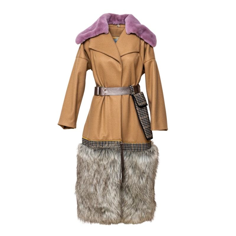 Coyote Coat ARTISTA Wolf Badger