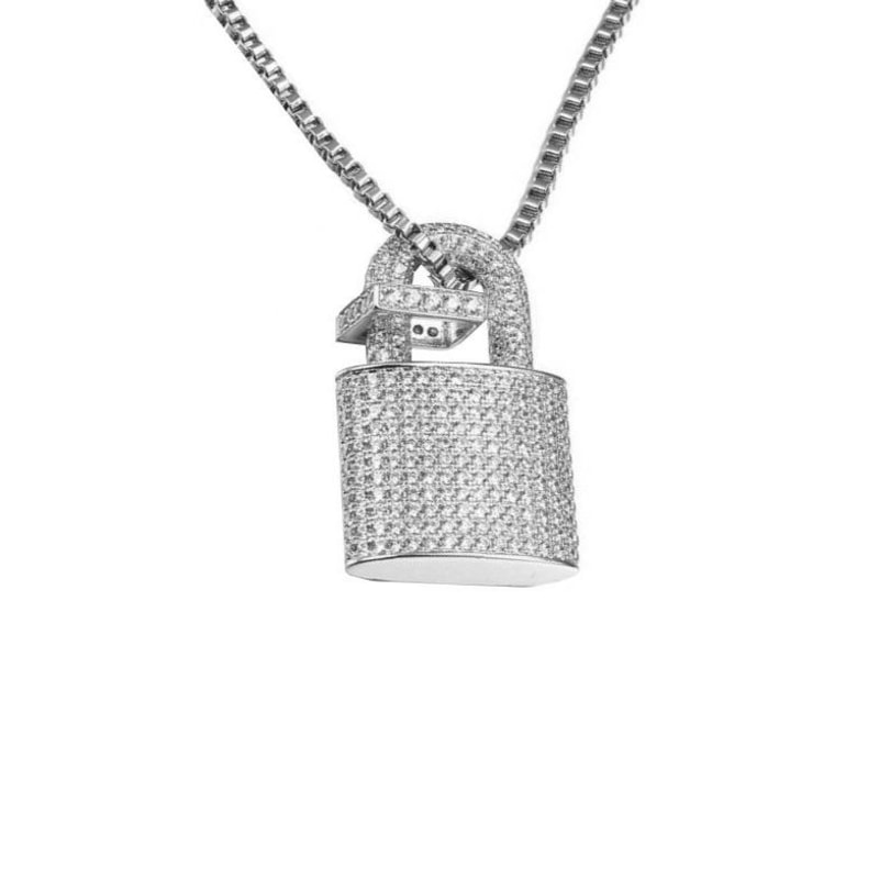 eljae  LV PADLOCK NECKLACE