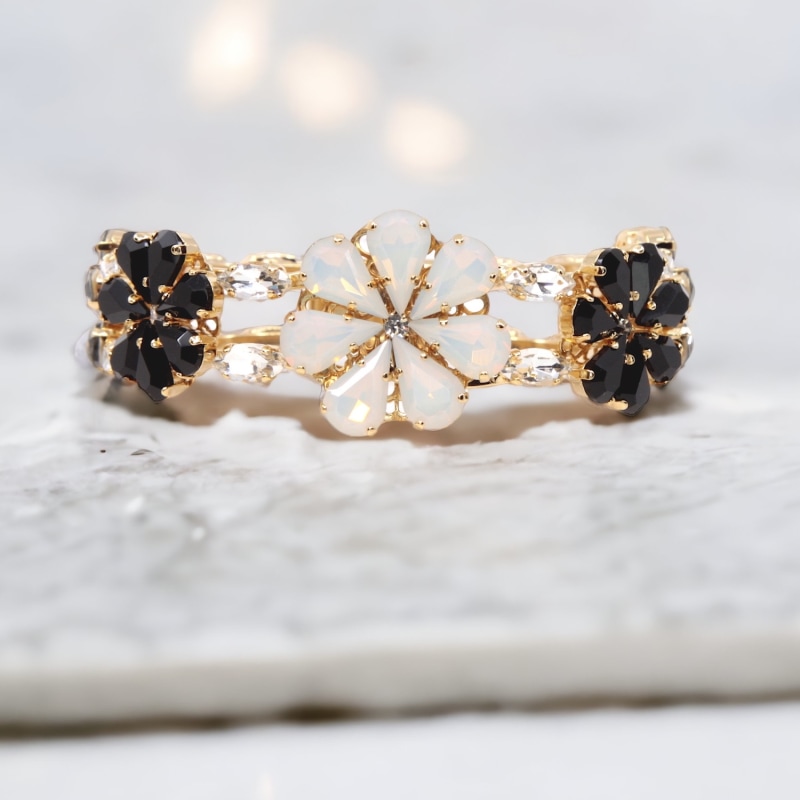 Thumbnail of Daisy Bracelet image