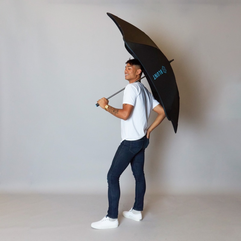 Thumbnail of Blunt Sport Umbrella - Black Blue image