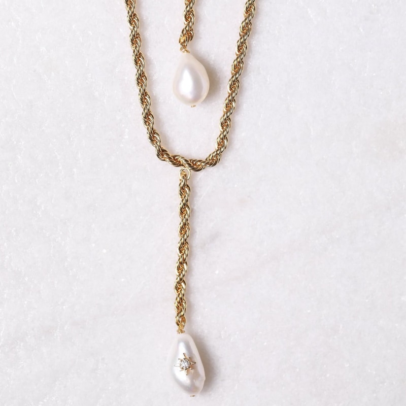 Thumbnail of Descanso Pearl Lariat Necklace - Gold image