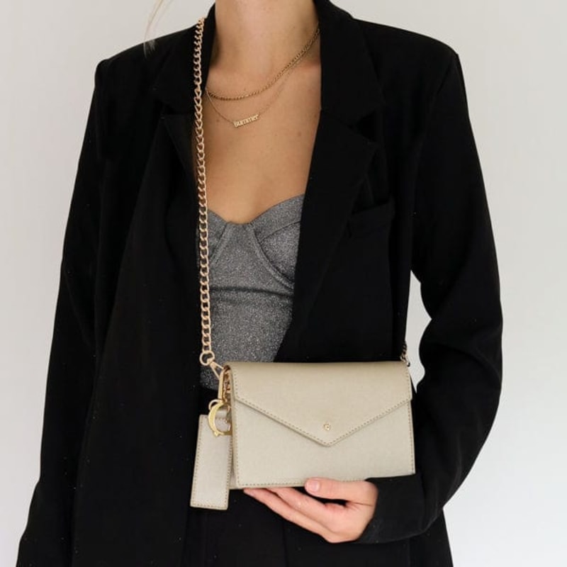 envelope chain crossbody