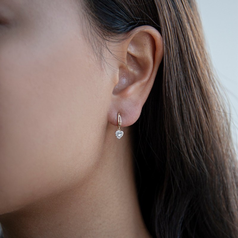 Diamond heart dangle earrings outlet