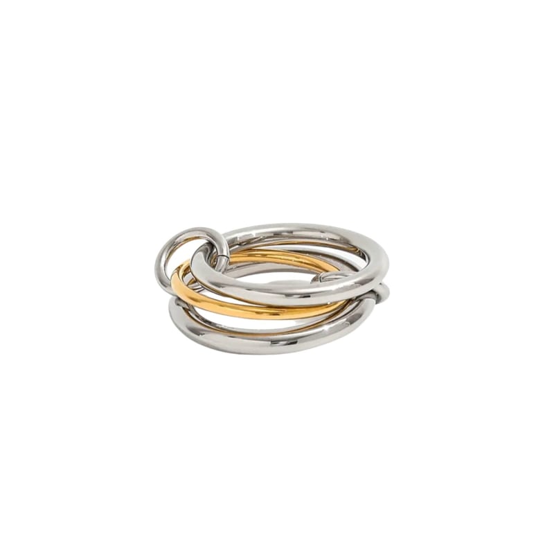 The Best Mixed Metal Ring Stacks