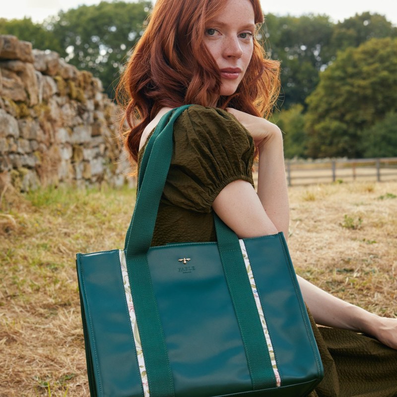 Thumbnail of Fable Sophie Tote Iris Green image