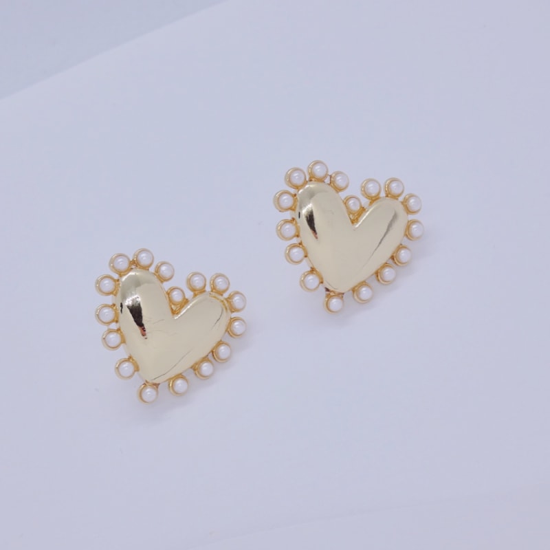 Thumbnail of Fancy Gold Heart Pearl Earrings image