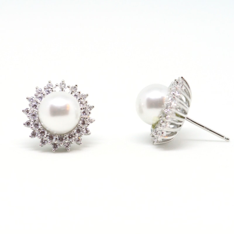 Thumbnail of 14K Gold Halo Diamond Pearl Earrings - White image