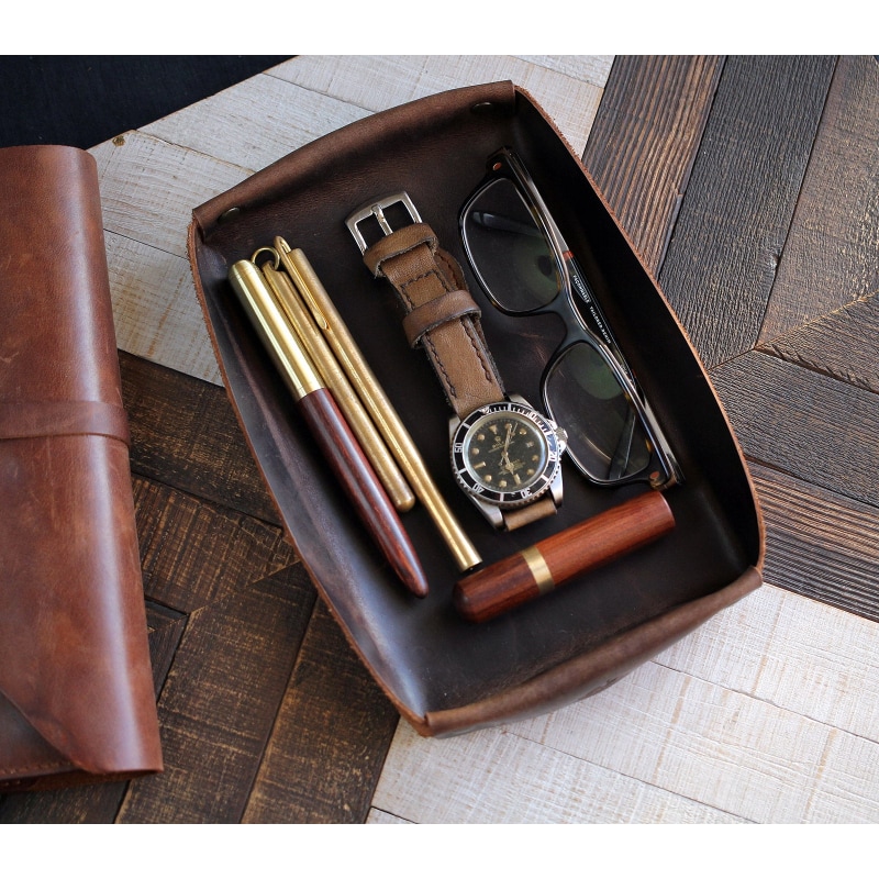 20 Coolest Valet Trays for Men - Entryway Organizers