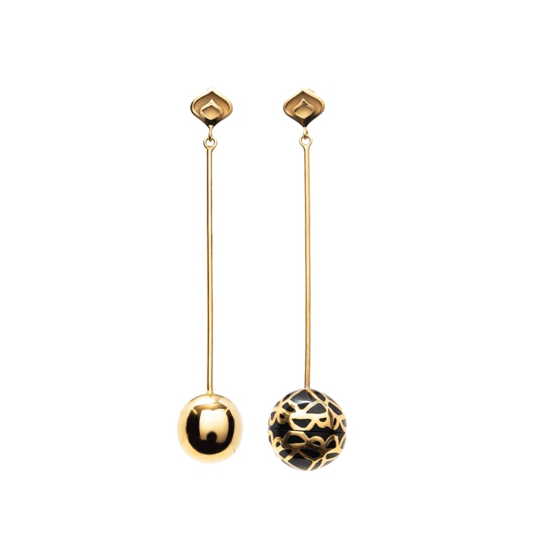 Thumbnail of Signature Gold Sphere Onyx Resin Dangle Earrings image