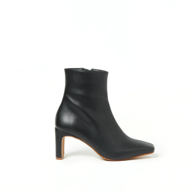 Thumbnail of Vegan Ankle Boots Fontana Black image