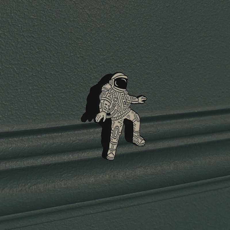 Thumbnail of Enamel Pin Astronaut image