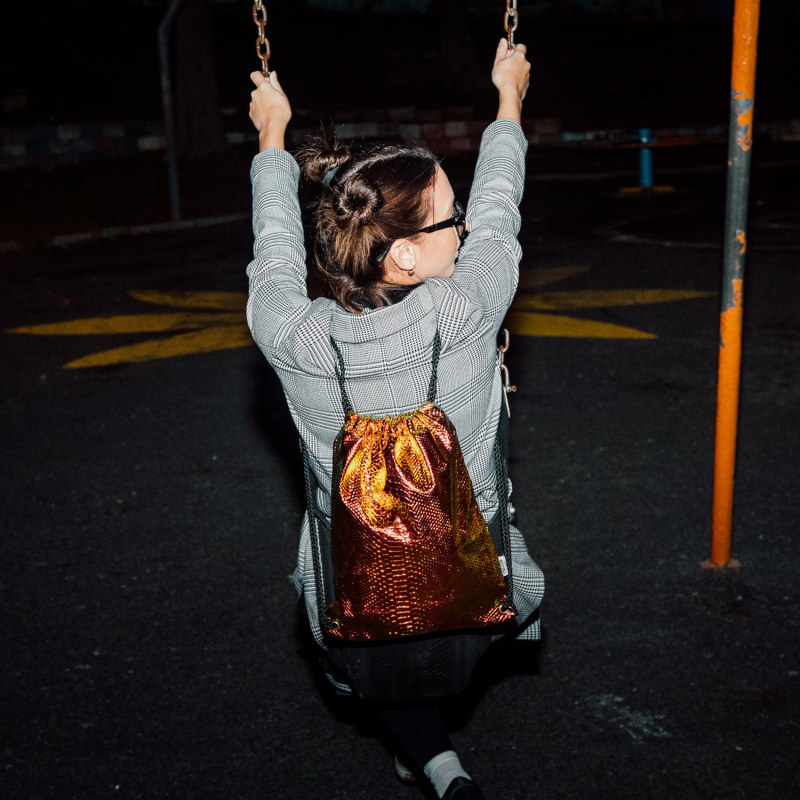 String top bag hologram