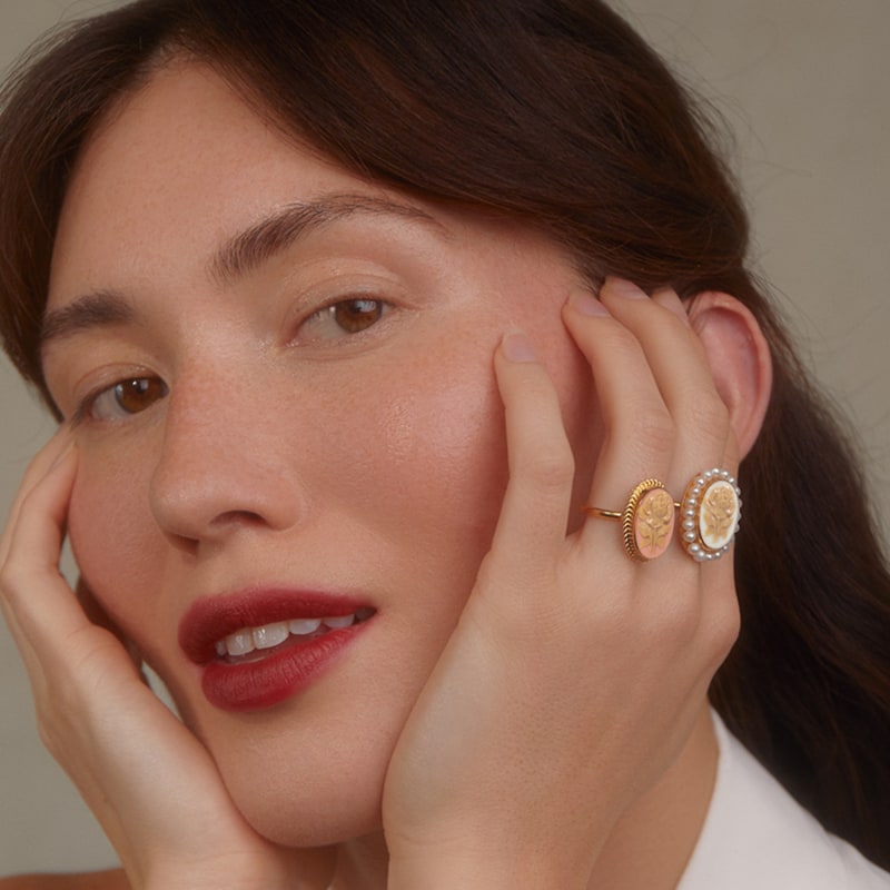 Flower on sale cameo ring