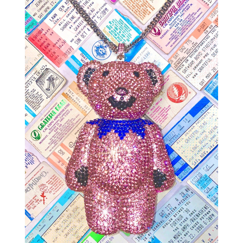 Thumbnail of Grateful Dead Fabulous Dancing Bear Clutch - Pink image