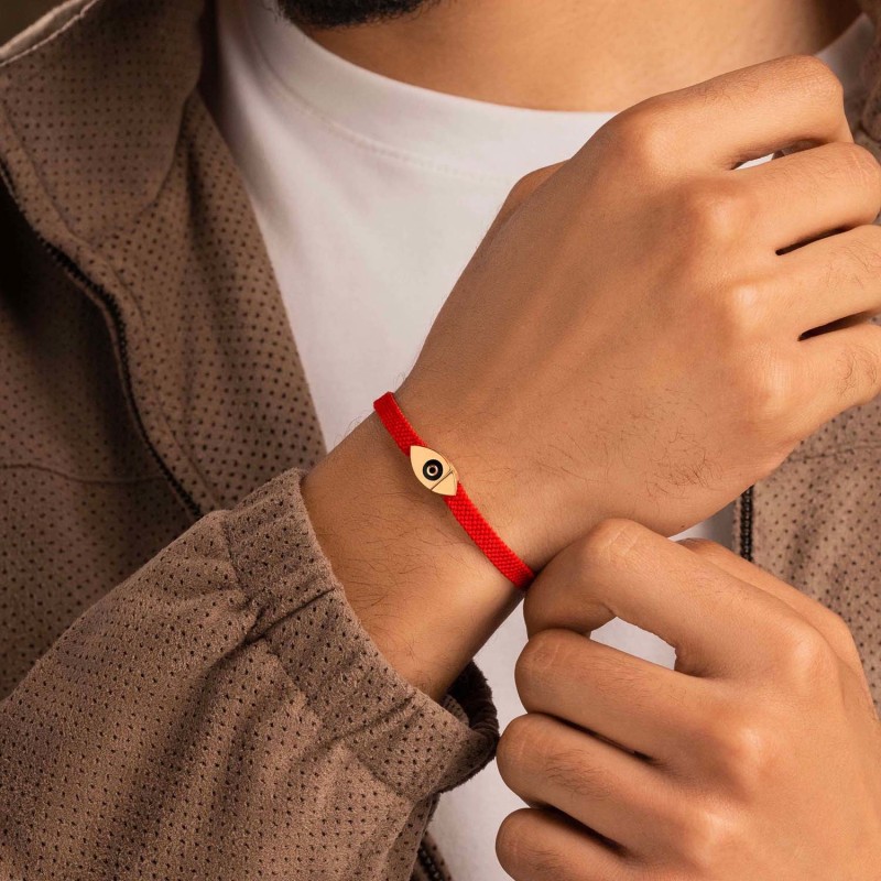 Red bracelet evil eye 2025