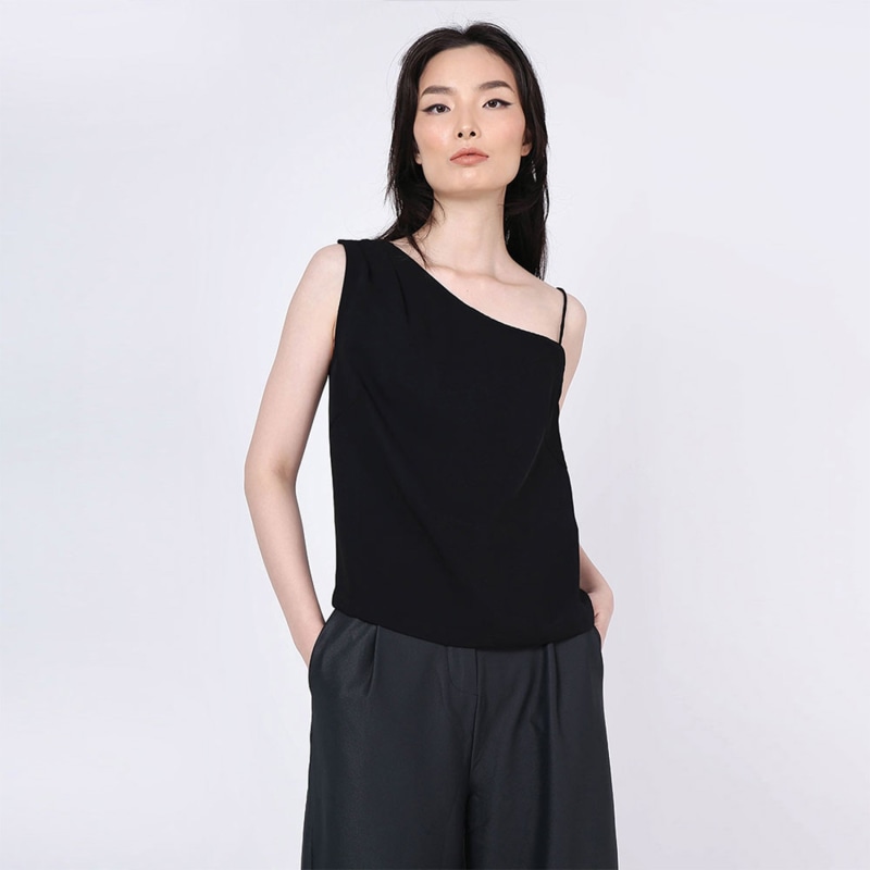 Thumbnail of Aoi Asymmetric Neckline Top In Black image