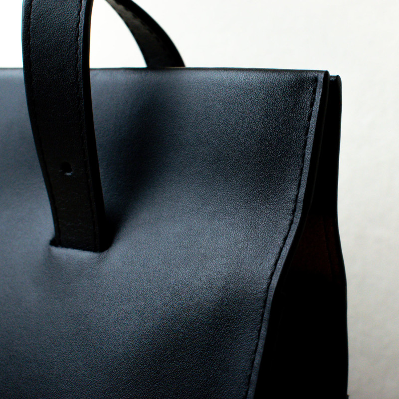 Thumbnail of Handmade Adjustable Leather Tote Bag - Black image