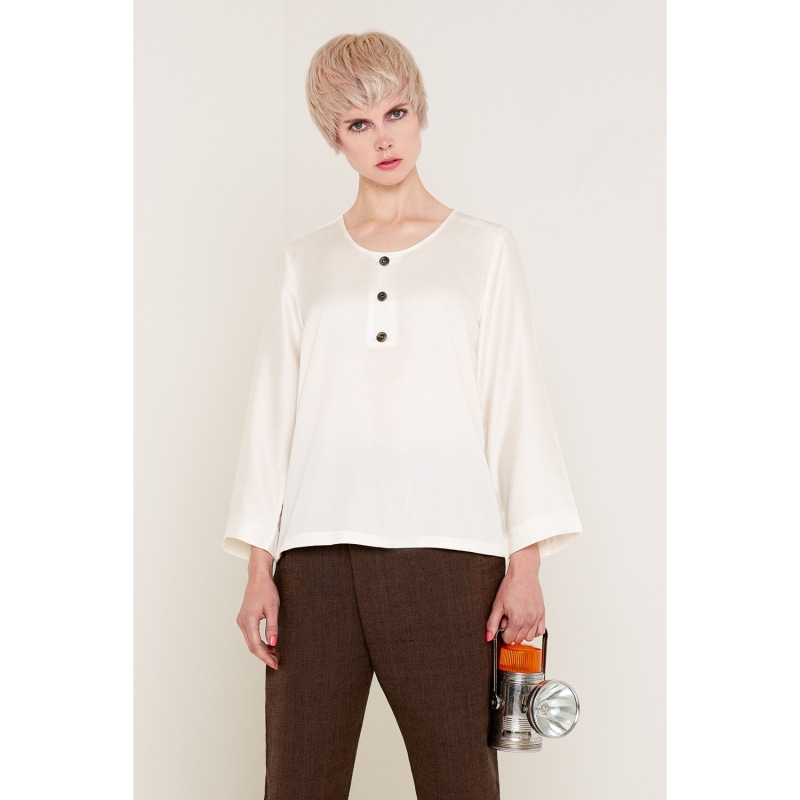 Thumbnail of Judy Blouse White In Bamboo Silk image