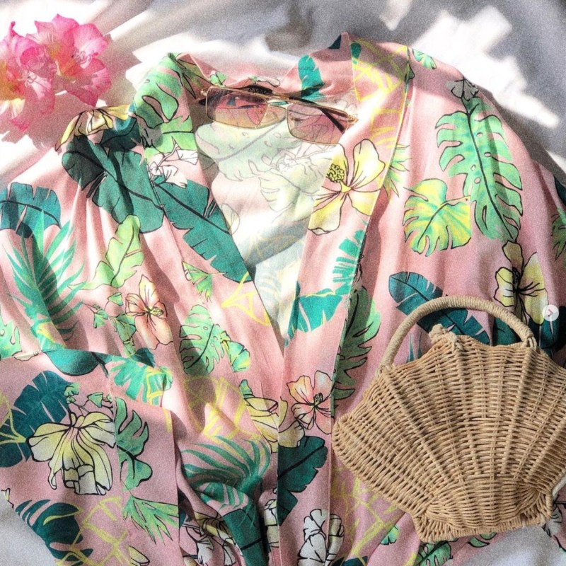 Thumbnail of Hawaii Tropical Kimono image