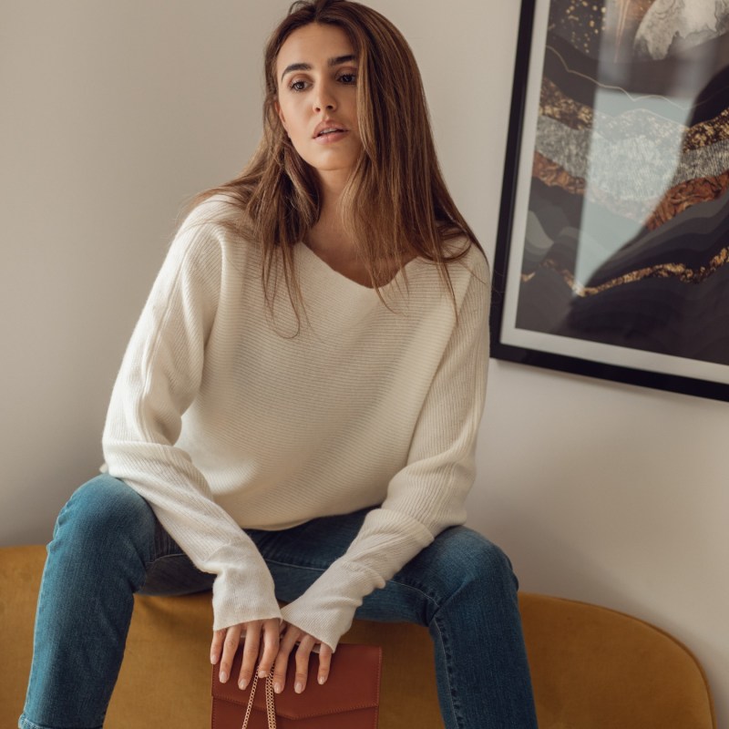 Layla Cashmere Thumb Hole Sweater | Theo + George | Wolf & Badger