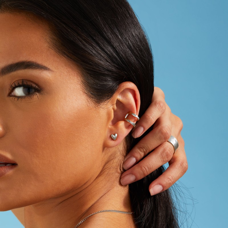 Pure platinum stud earrings outlet