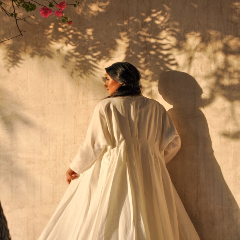 Thumbnail of Pure Linen Abaya With Jumbo Stitches On Back In Marshmellow Color image