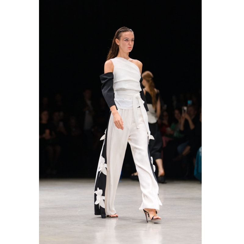 Thumbnail of High-Waisted Palazzo Pants White Black image