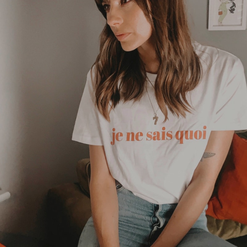 Thumbnail of Je Ne Sais Quoi Retro Slogan T-Shirt image