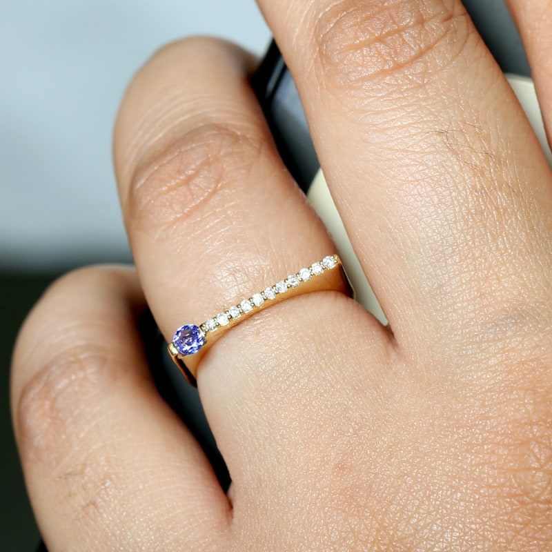 Thumbnail of 18K Yellow Gold Band Ring With Pave Diamond & Tanzanite Gemstone image