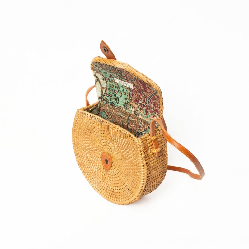 Straw best sale canteen purse