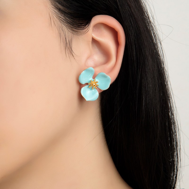 Thumbnail of Turquoise Bloom Flower Earrings image