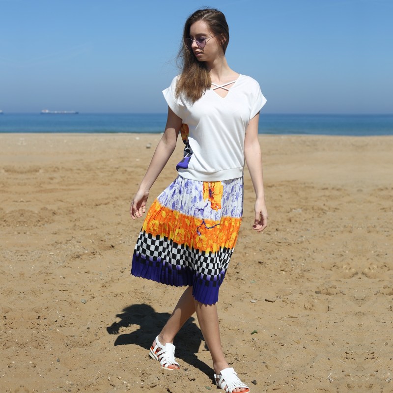 Thumbnail of Colorful Digital Pleated Midi Skirt image