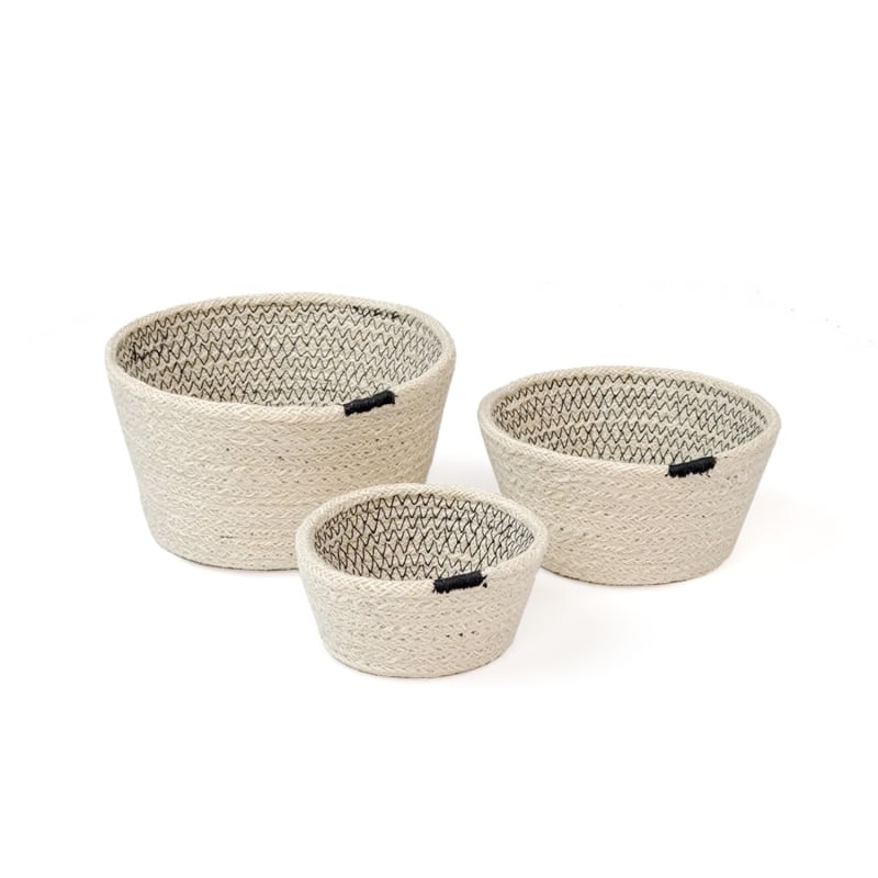 Thumbnail of Amari Bowl In Black - Set Of 3 image