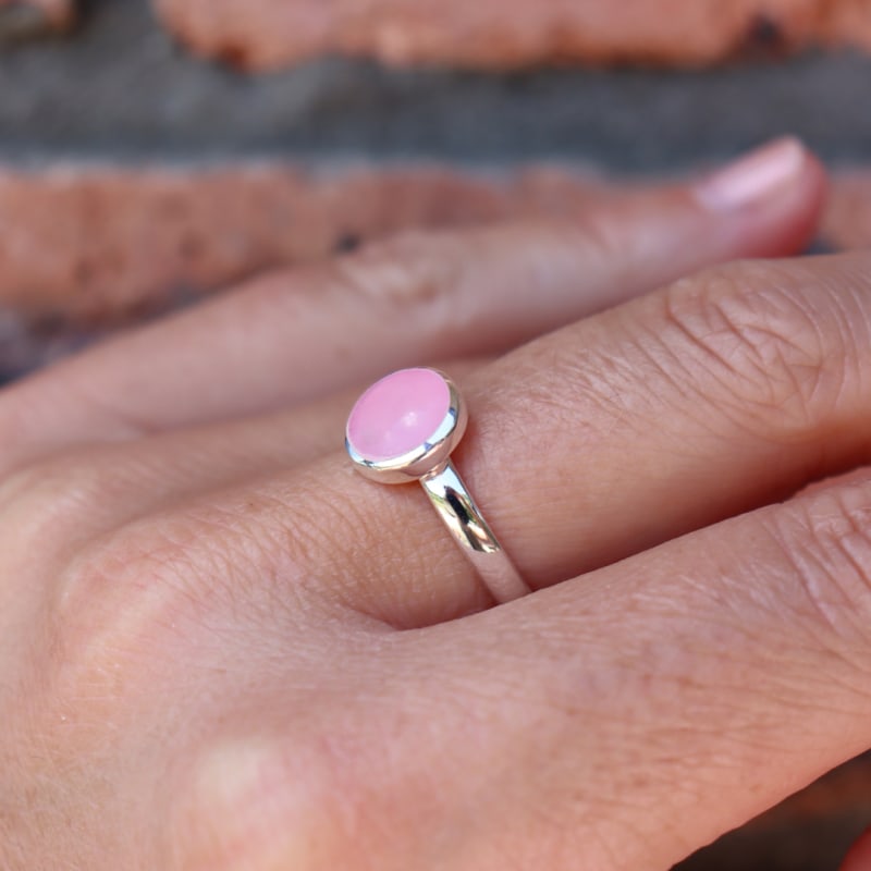 Thumbnail of La Stèle Rose Quartz Circle Ring image