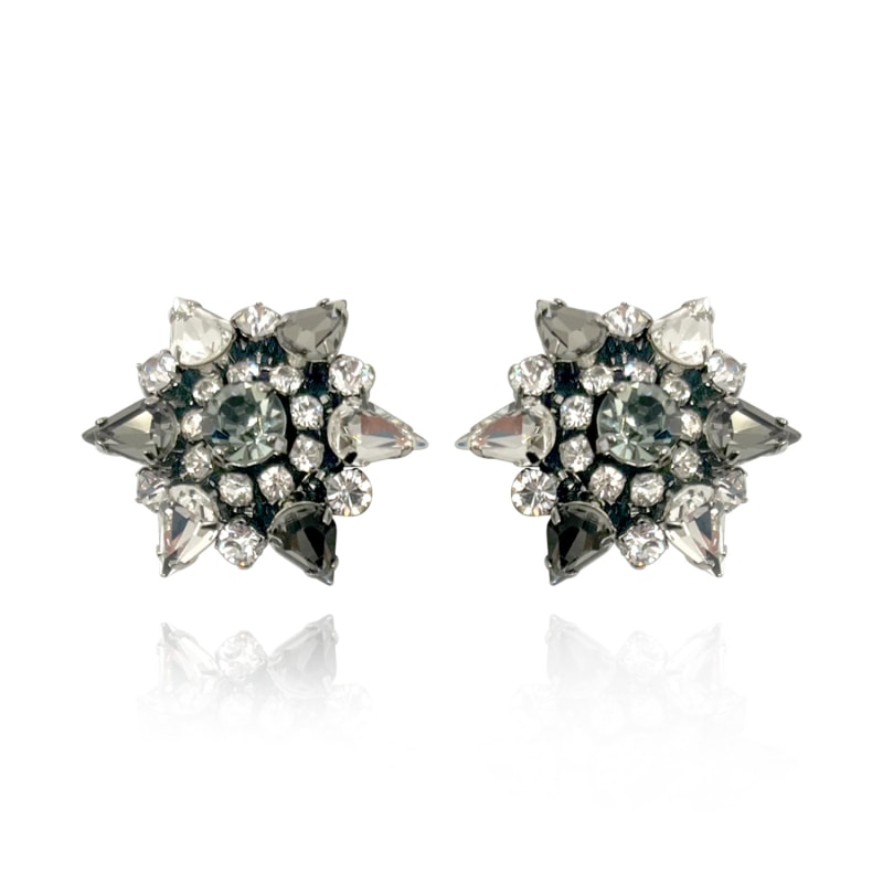 Black stud clip on earrings hotsell