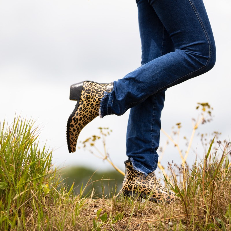 Leopard cowboy boots 2025