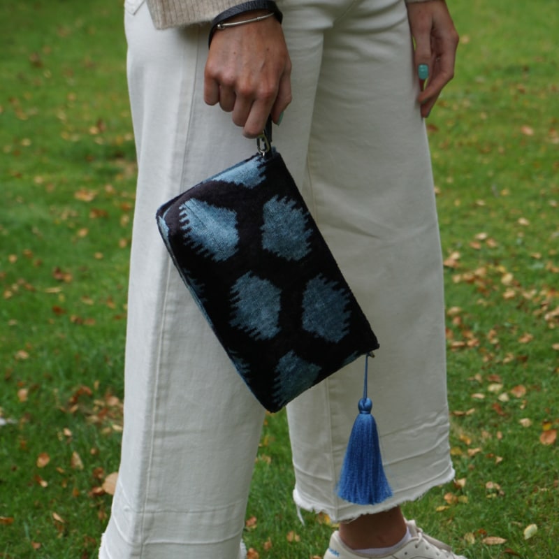 Thumbnail of Velvet Ikat Wrist Bag - Blue Spot image