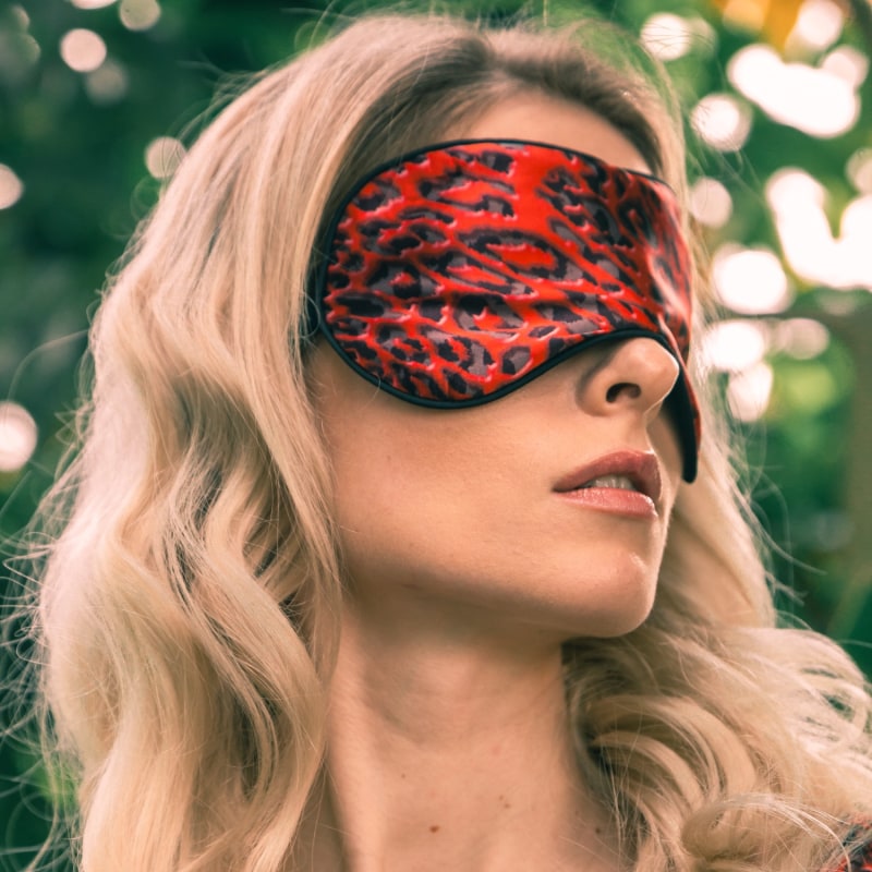 Thumbnail of Red Leopard 100% Silk Eye Mask image