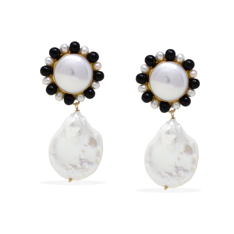 Thumbnail of Lotus Gold-Plated Pearl And Onyx Earrings image