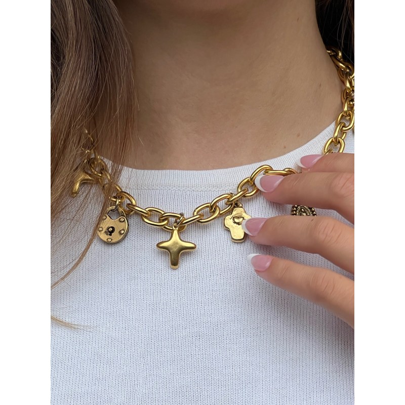 Lucky charm necklace gold sale