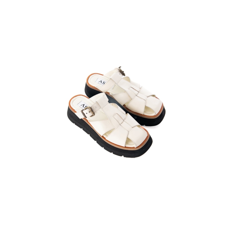 Thumbnail of Magnolia - Coconut White Leather Chunky Sandal image