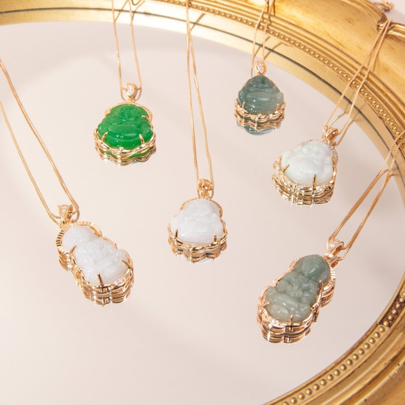 Emerald buddha necklace deals