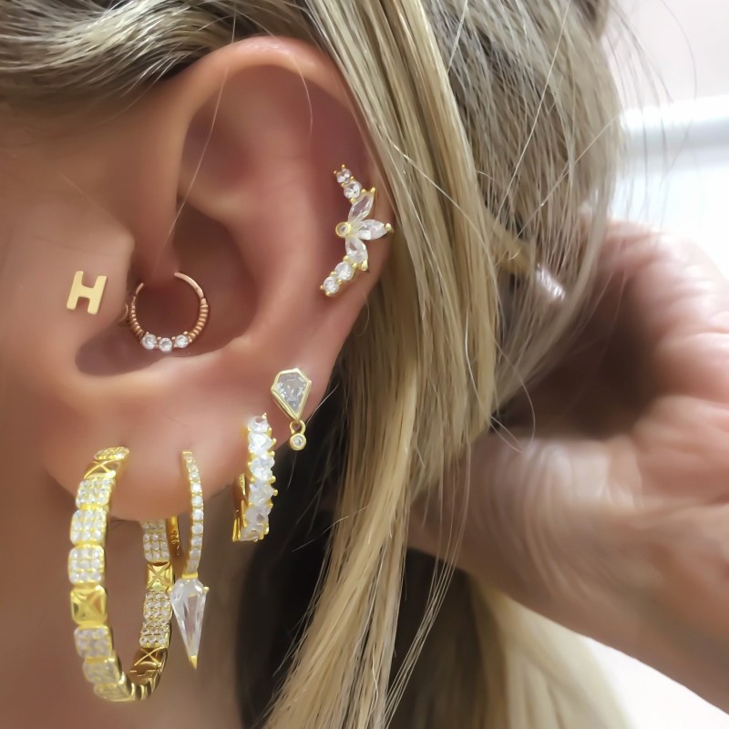 Linda's body hotsell piercing