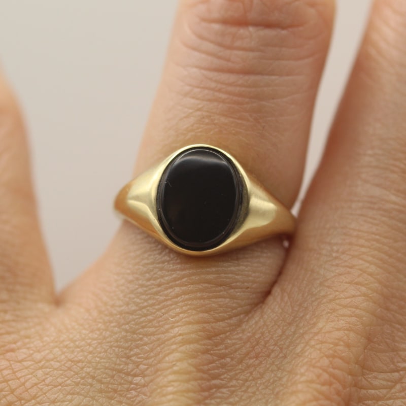 Mens onyx signet hot sale ring