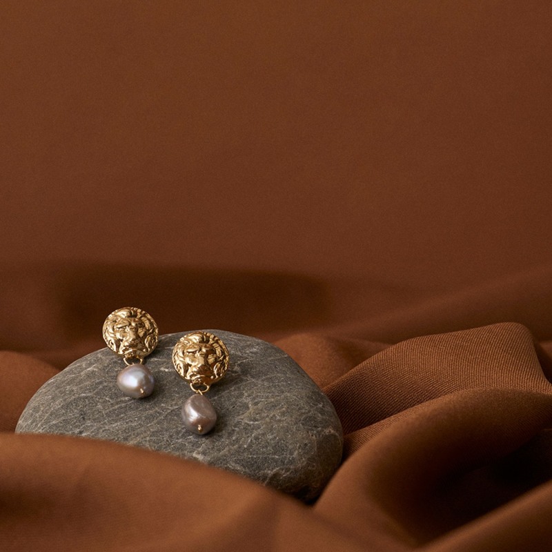 Thumbnail of The Lion Gold-Plated Pearl Earrings image