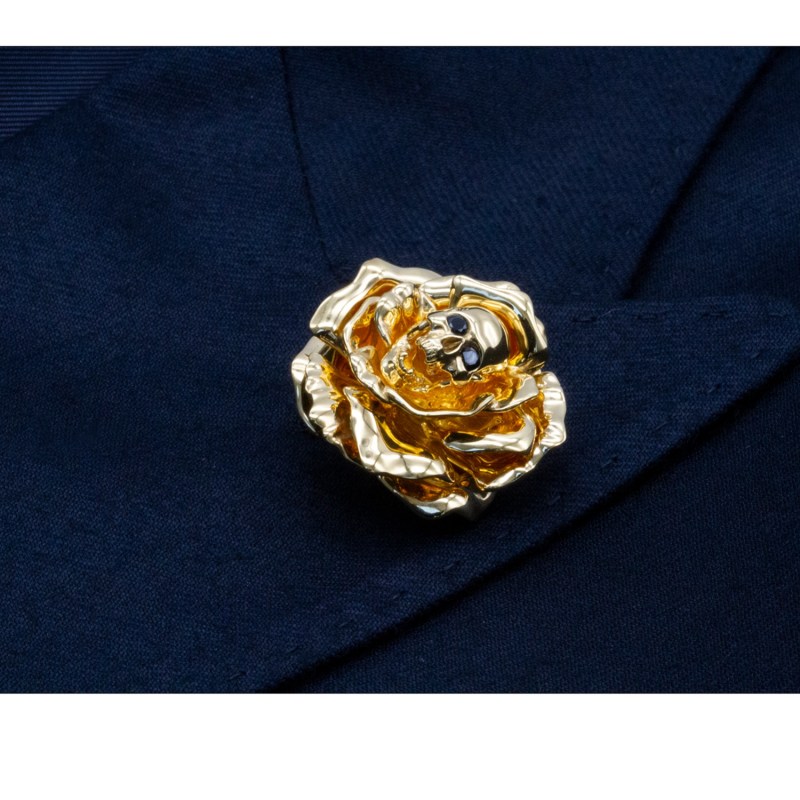 Thumbnail of Thorn N’ Roses Gold Brooch Lapel Pin image