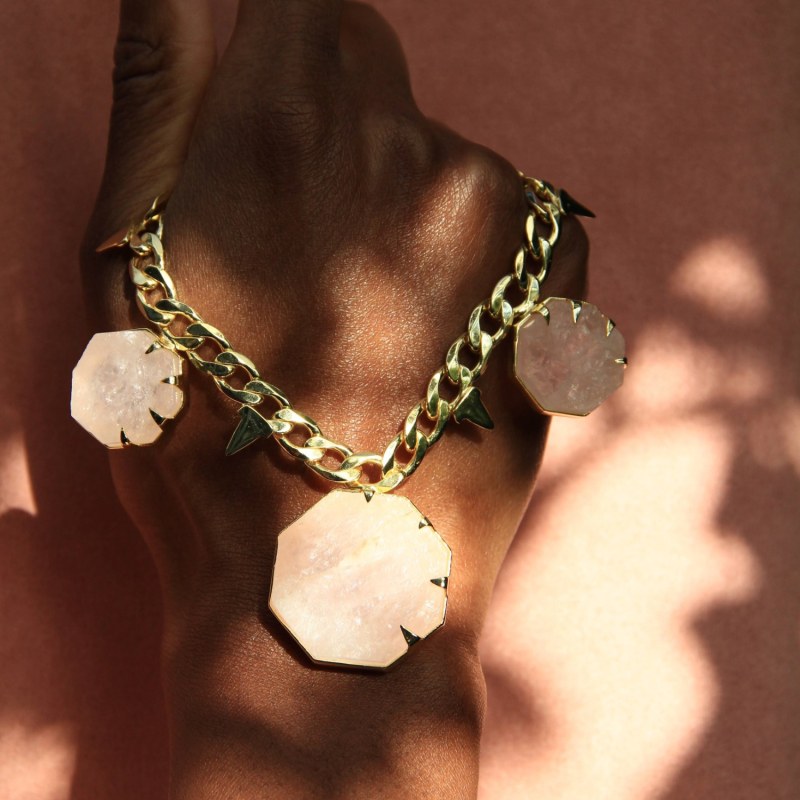 Thumbnail of Hold On Rose Quartz Gold Chunky Chain Necklace image