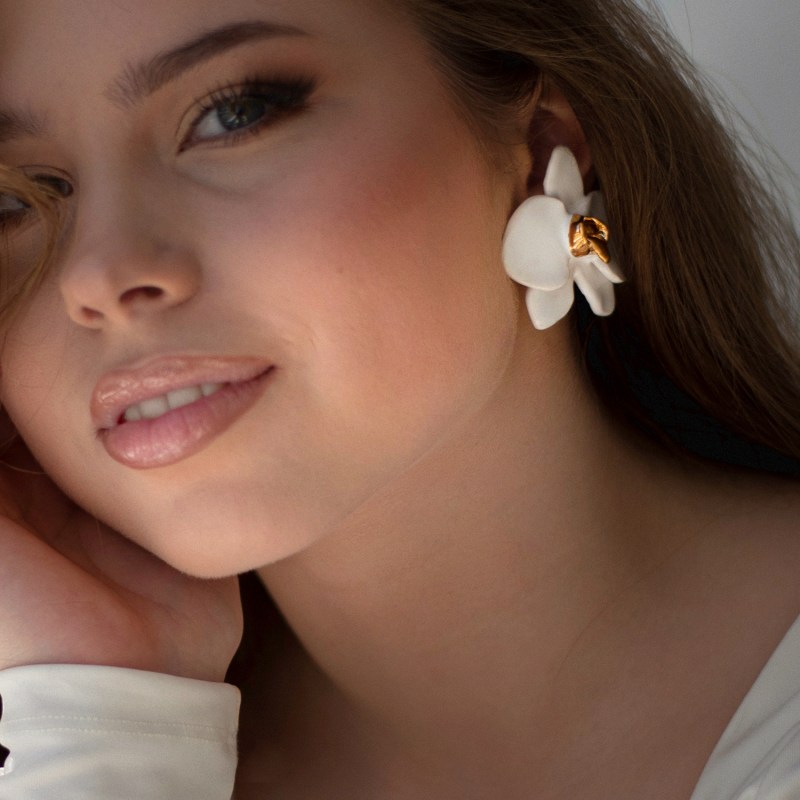 Women s White Gold Orchid Stud Earrings Sculp