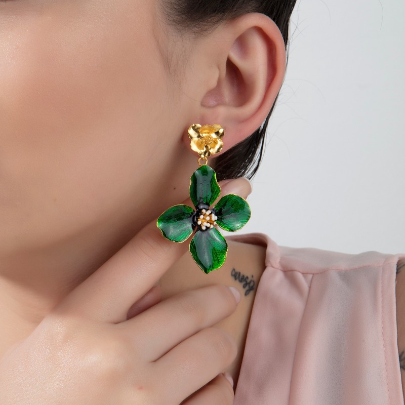 Green flower earrings deals