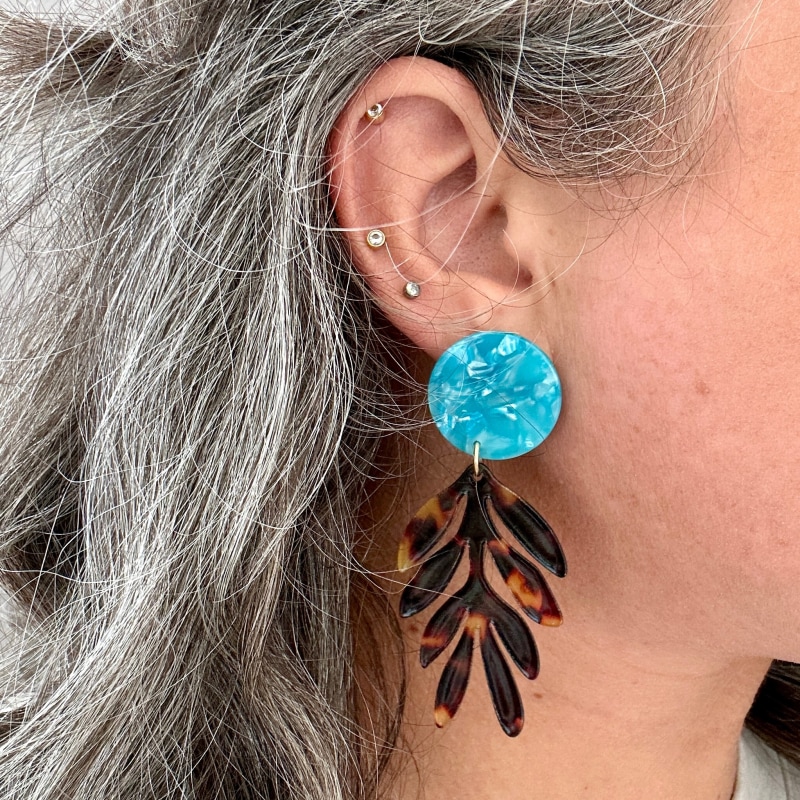Tortoise outlet drop earrings